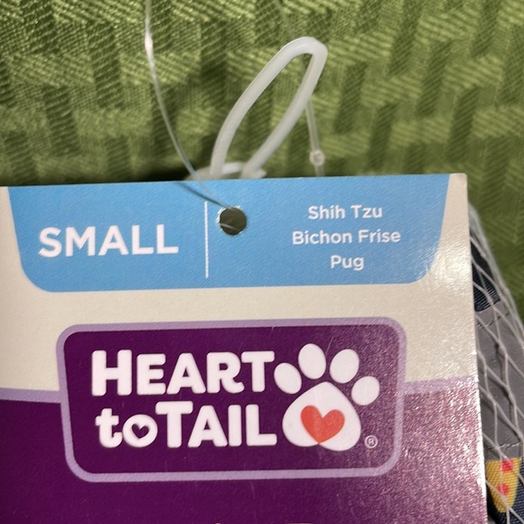 Dog Pet Boots, Heart to Tail, Small with Rubber Grip Soles and Toggle, Brand New - Picture 2 of 6